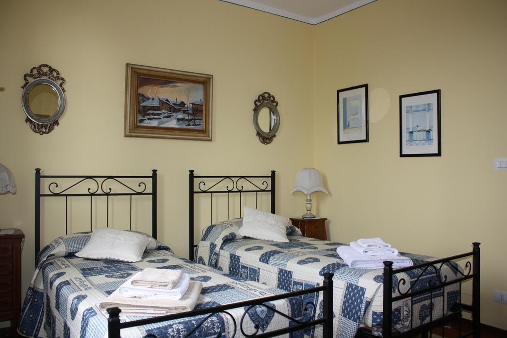 B&B Villa Cardellini Savigliano Rom bilde